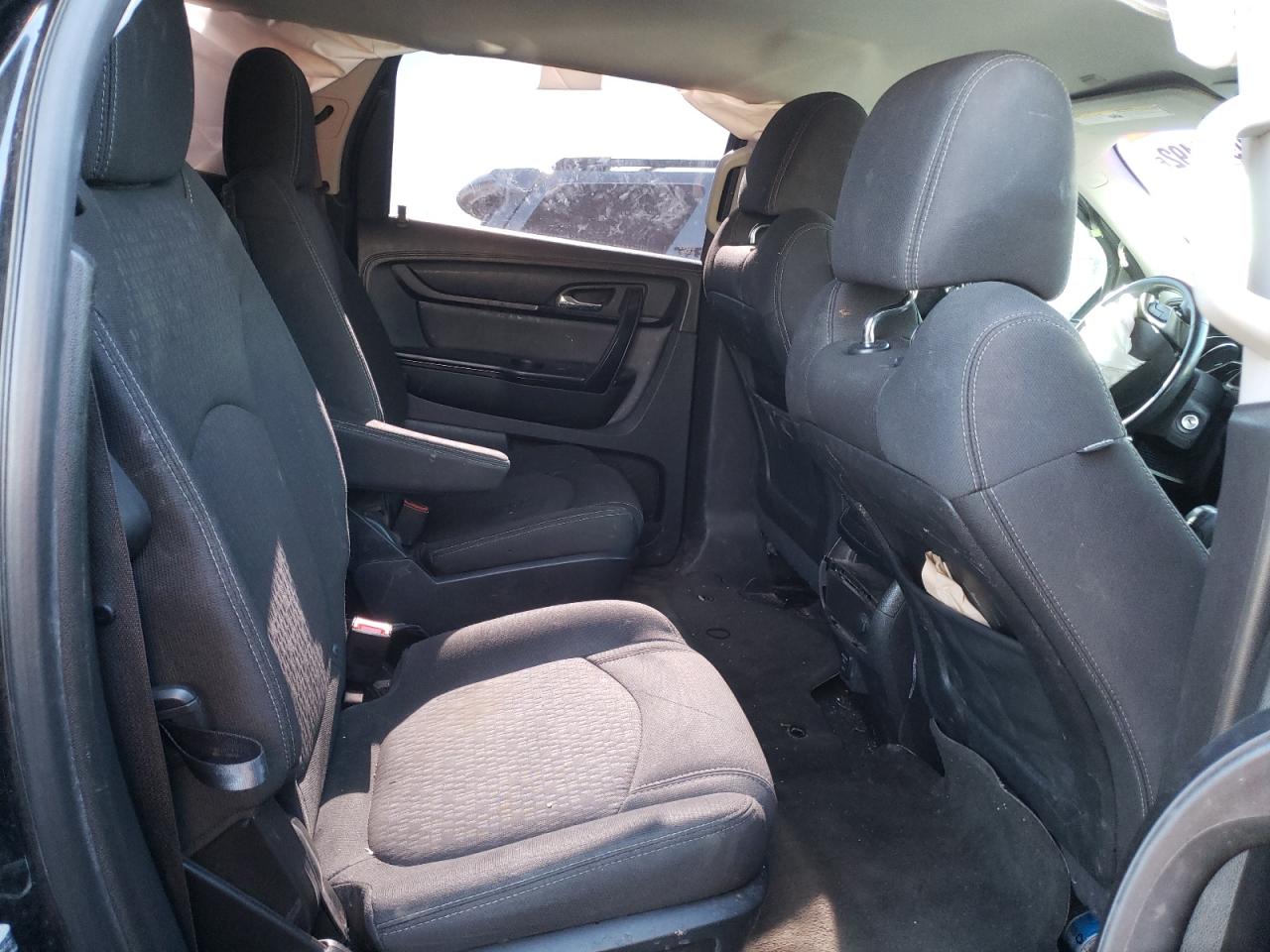 Photo 6 from auction – 2015 GMC ACADIA SLE with VIN 1GKKRPKD3FJ273710