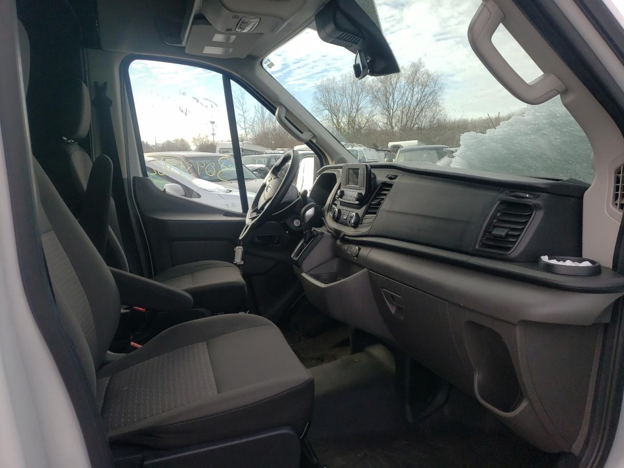 Photo 5 from auction – 2020 FORD TRANSIT T- with VIN 1FTBR2C85LKA34858
