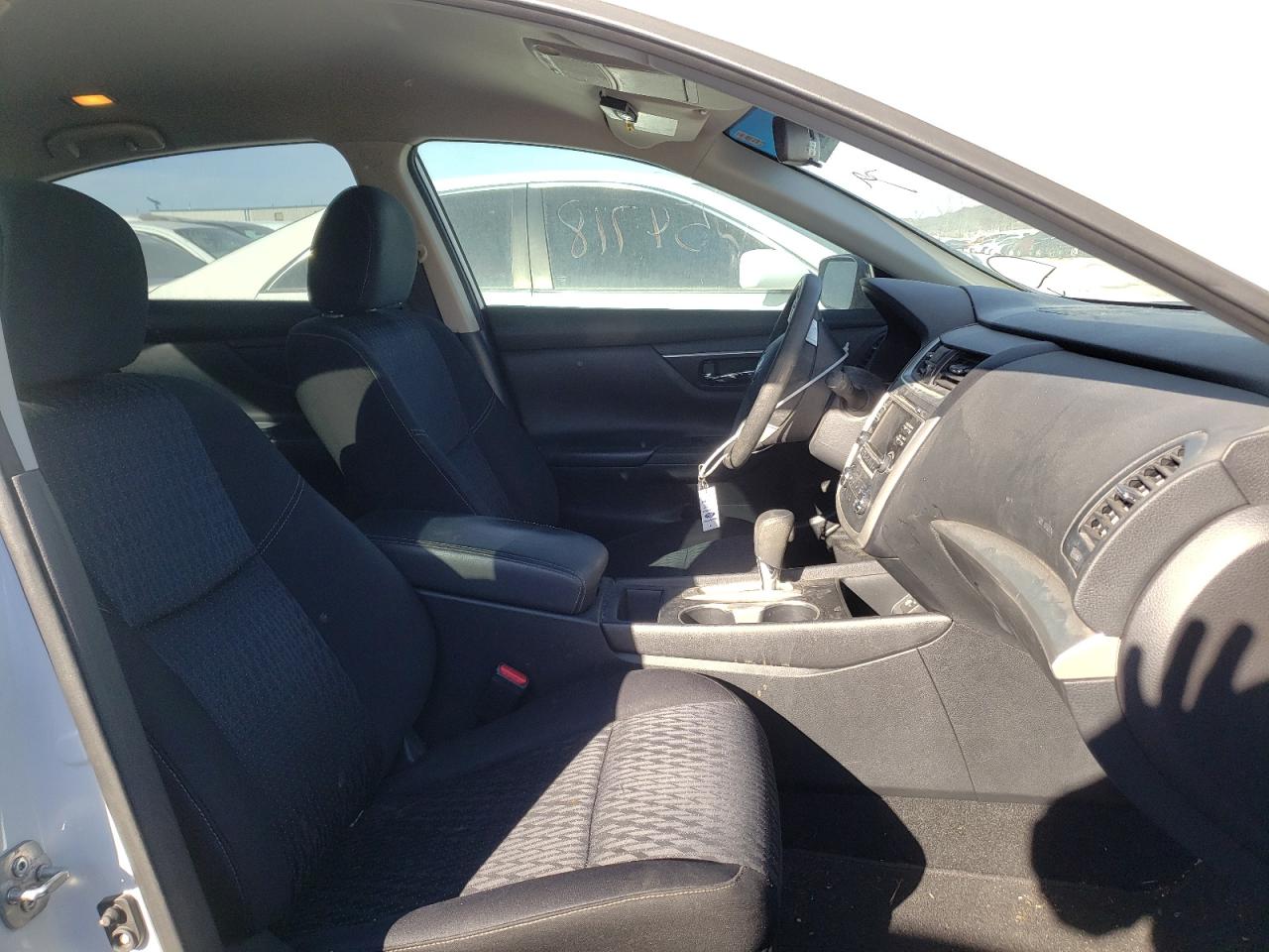 Photo 5 from auction – 2016 NISSAN ALTIMA 2.5 with VIN 1N4AL3AP2GN322988