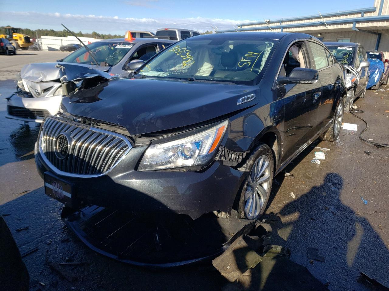 Photo 2 from auction – 2014 BUICK LACROSSE with VIN 1G4GB5G33EF220402