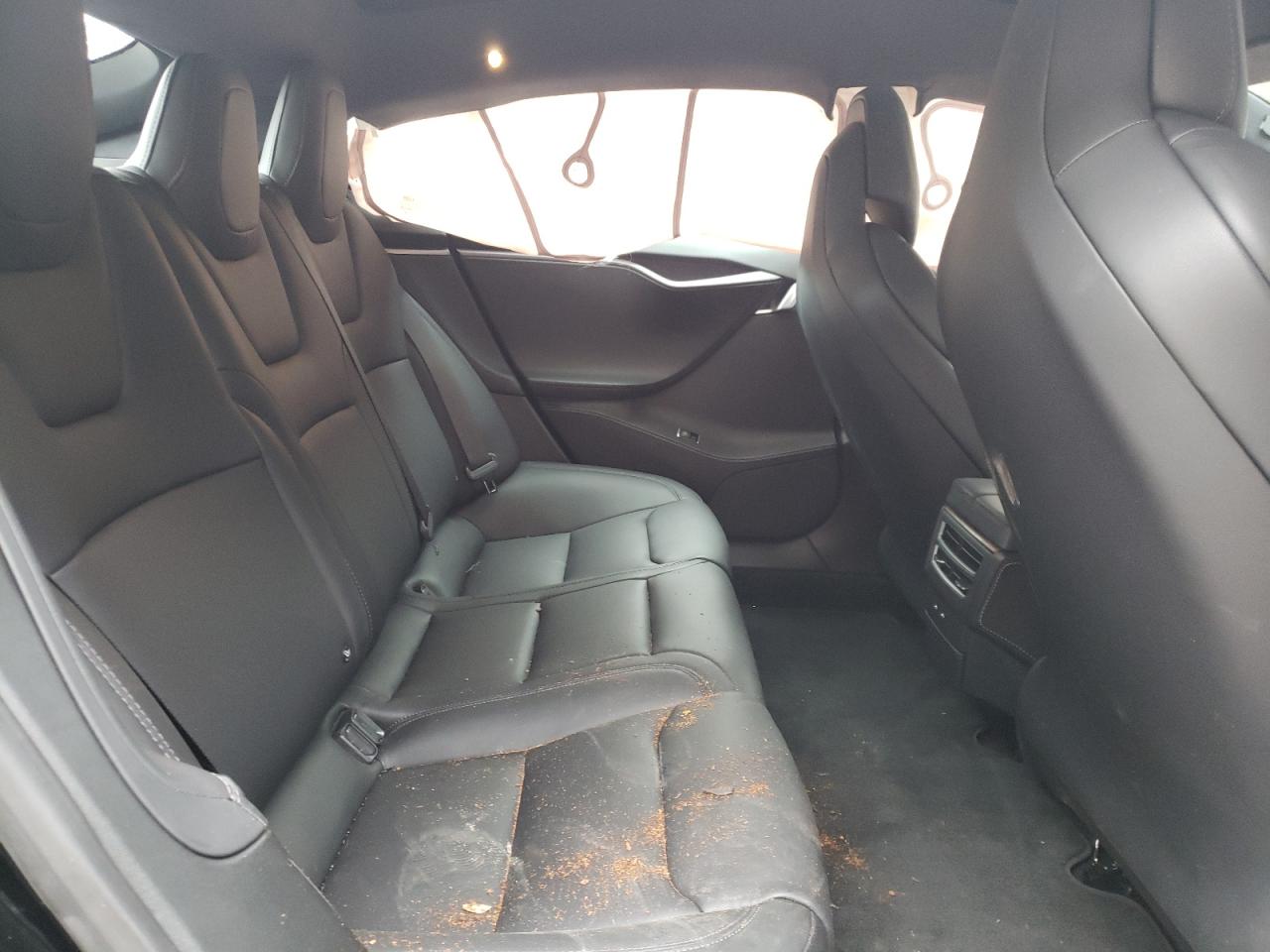 Photo 6 from auction – 2018 TESLA MODEL S with VIN 5YJSA1E24JF293233