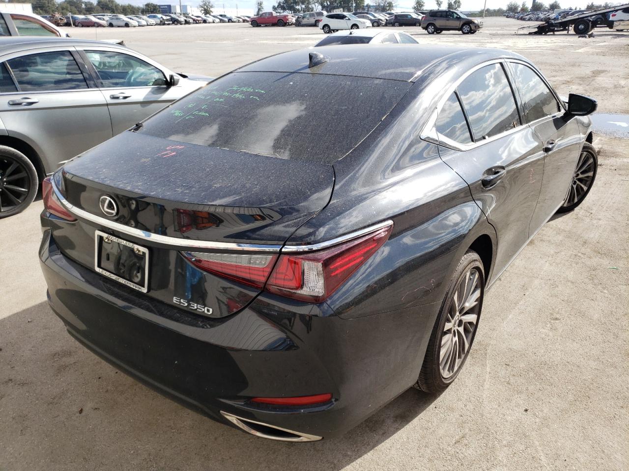 Photo 4 from auction – 2021 LEXUS ES 350 BAS with VIN 58ADZ1B15MU102853