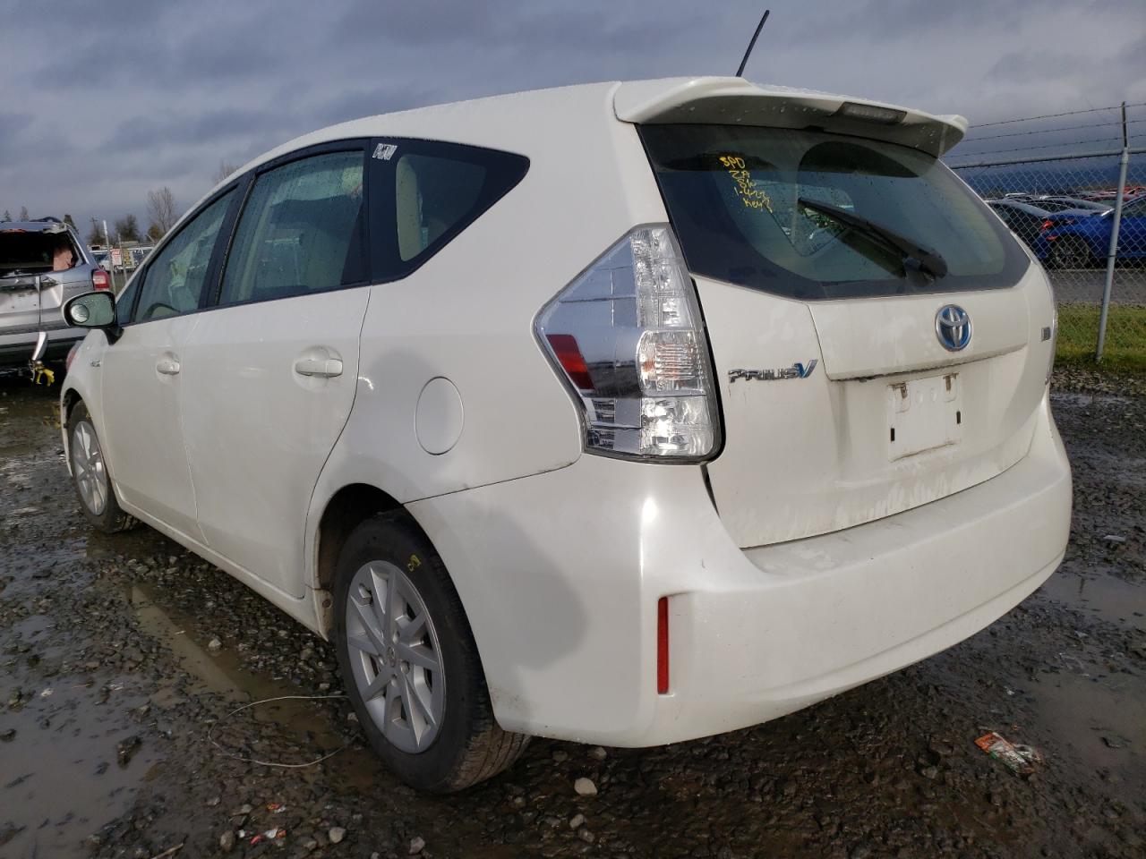 Photo 3 from auction – 2012 TOYOTA PRIUS V with VIN JTDZN3EU2C3103493