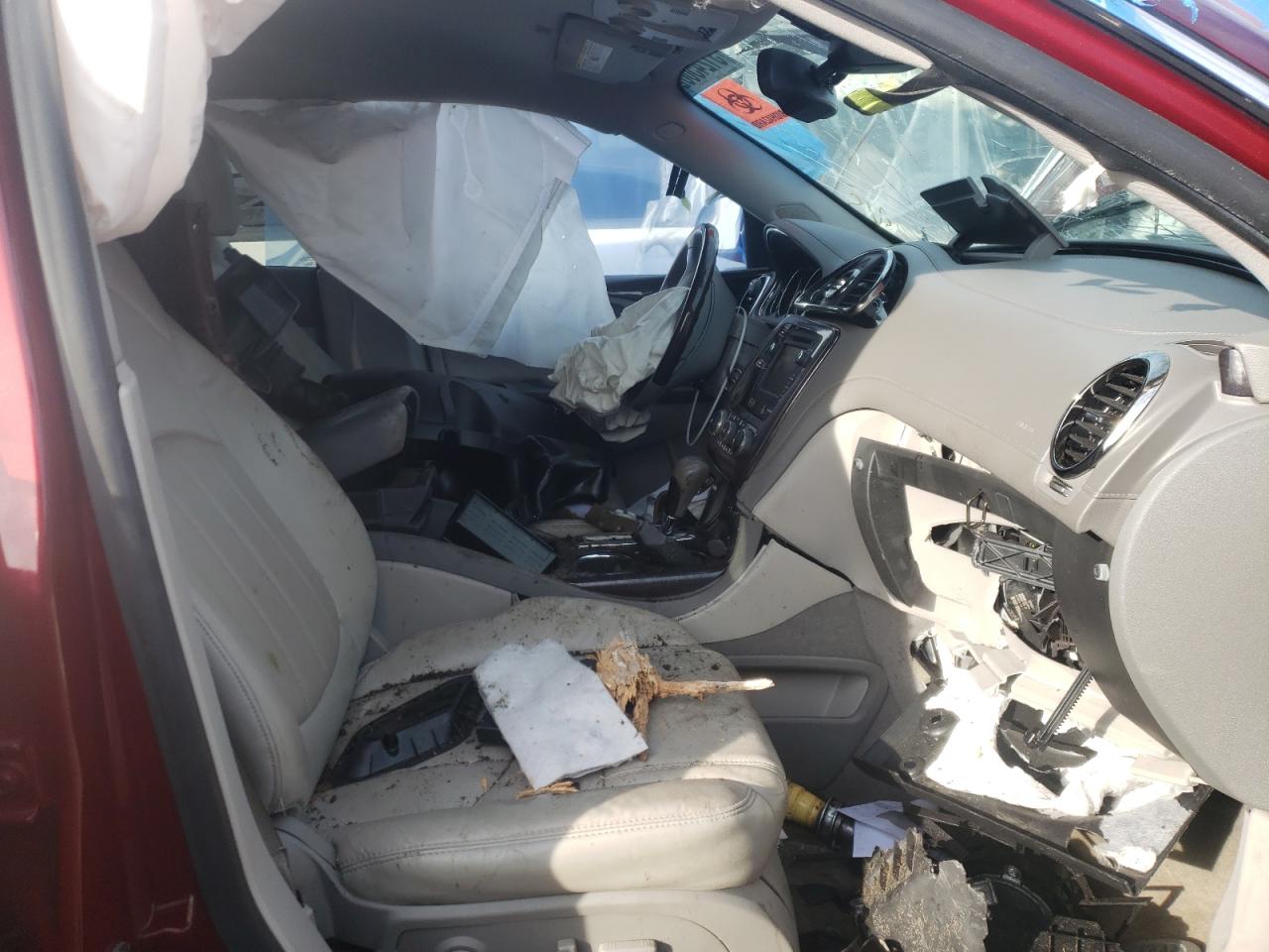 Photo 5 from auction – 2015 BUICK ENCLAVE with VIN 5GAKRBKD1FJ209732