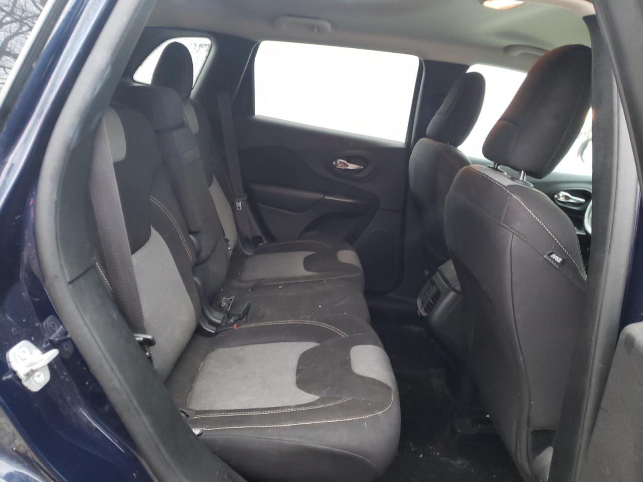Photo 6 from auction – 2014 JEEP CHEROKEE L with VIN 1C4PJLCS7EW175232