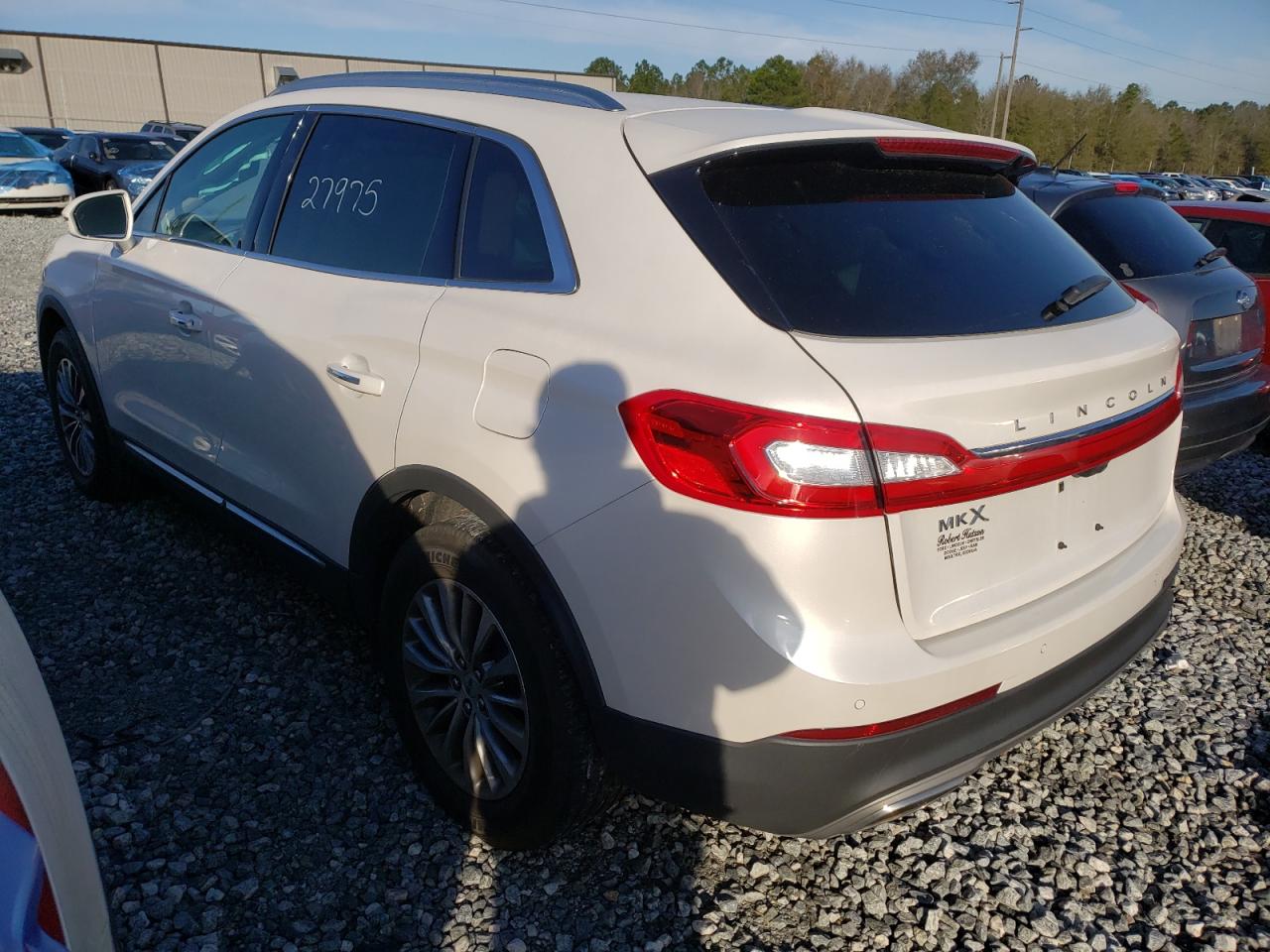Photo 3 from auction – 2016 LINCOLN MKX SELECT with VIN 2LMTJ6KR2GBL37447