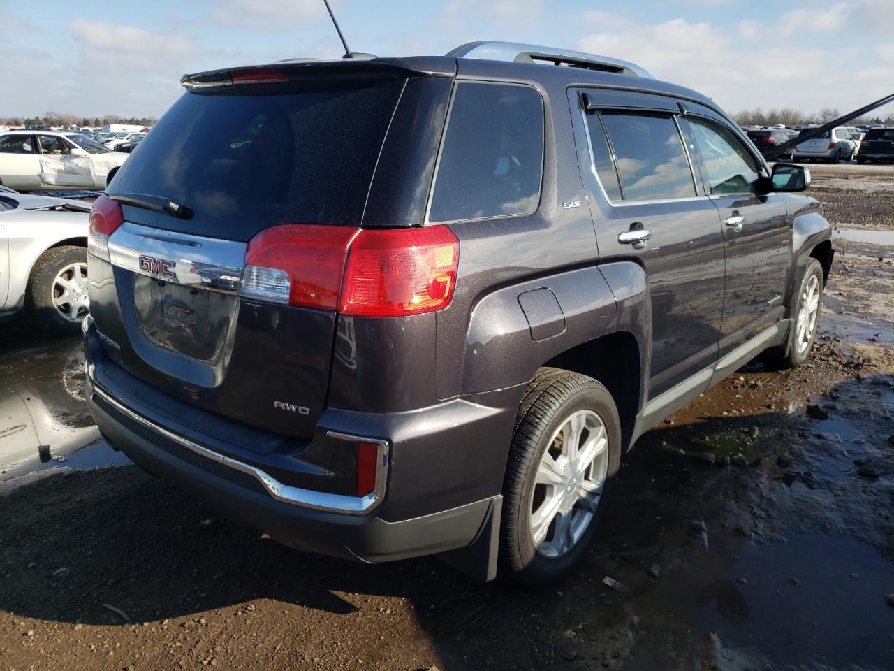 Photo 4 from auction – 2016 GMC TERRAIN SL with VIN 2GKFLUEK5G6310203