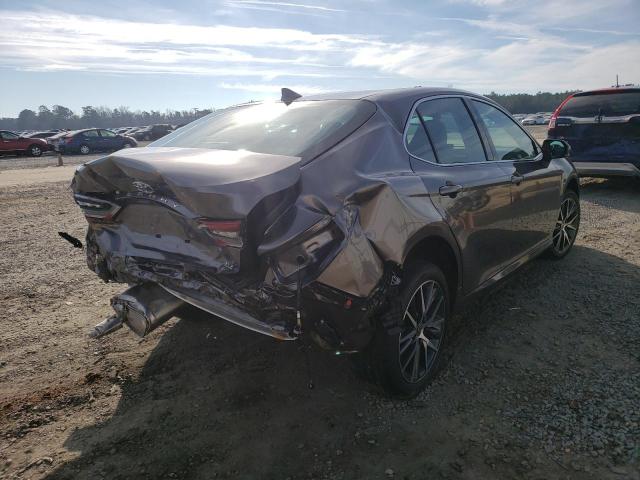Photo 4 from auction – 2022 TOYOTA CAMRY XLE with VIN 4T1F31AK2NU579625