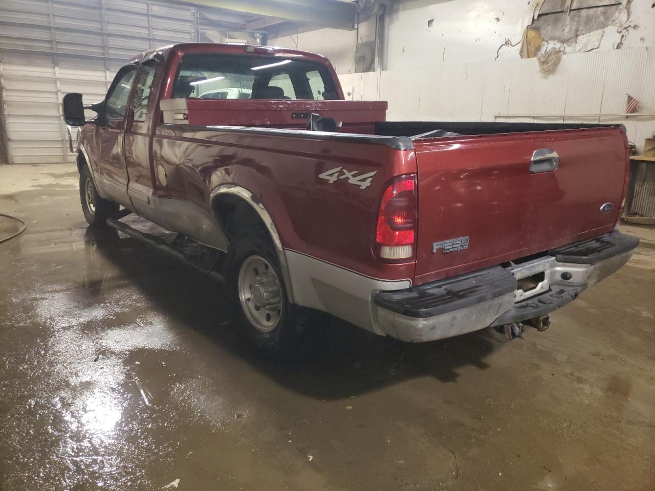 Photo 3 from auction – 2001 FORD F250 SUPER with VIN 1FTNX21F11EB97667