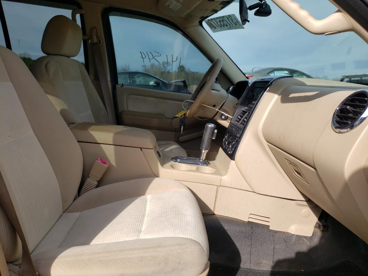 Photo 5 from auction – 2007 FORD EXPLORER S with VIN 1FMEU31K27UA29266