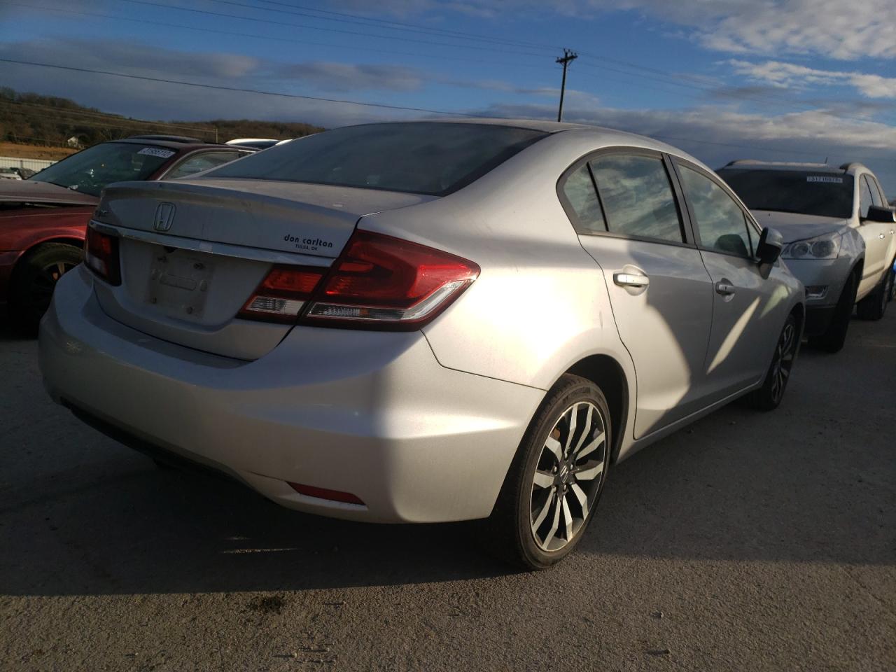 Photo 4 from auction – 2014 HONDA CIVIC EXL with VIN 19XFB2F91EE046005