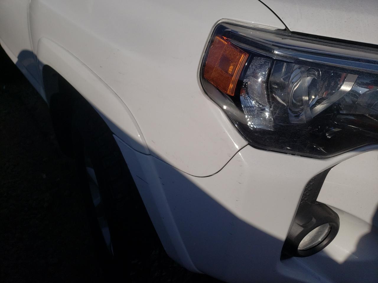 Photo 9 from auction – 2016 TOYOTA 4RUNNER SR with VIN JTEBU5JR2G5284831