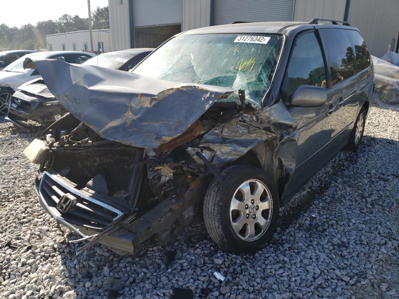 Photo 2 from auction – 2002 HONDA ODYSSEY EX with VIN 5FNRL18932B041136
