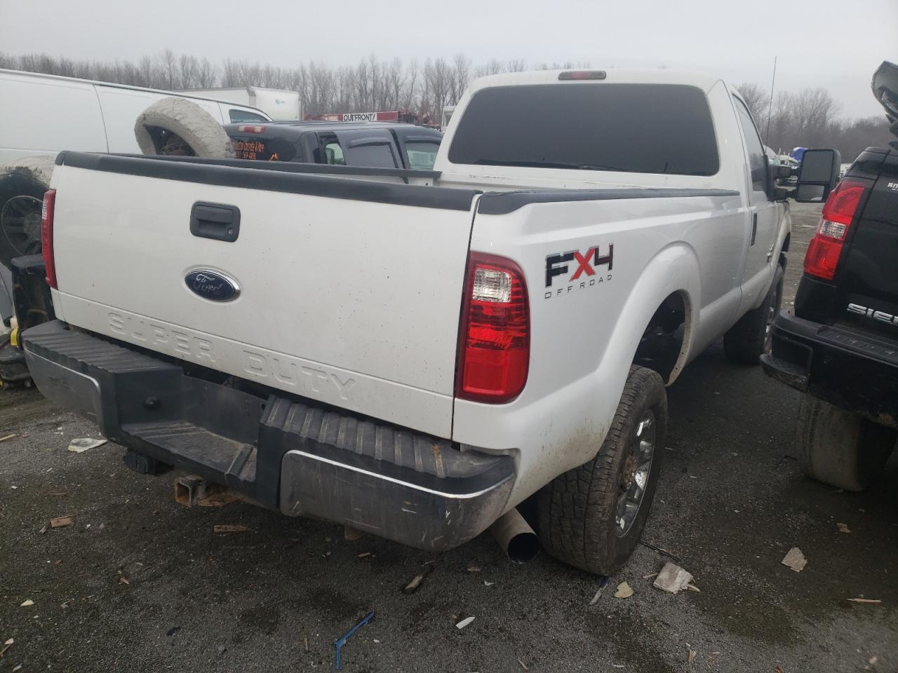 Photo 4 from auction – 2011 FORD F350 SUPER with VIN 1FTRF3BT5BEA14979