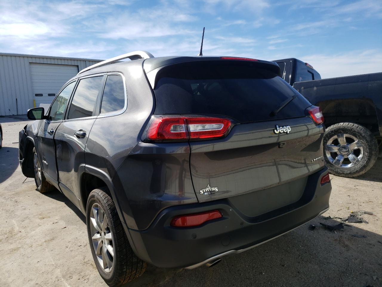 Photo 3 from auction – 2018 JEEP CHEROKEE L with VIN 1C4PJLDB6JD519556