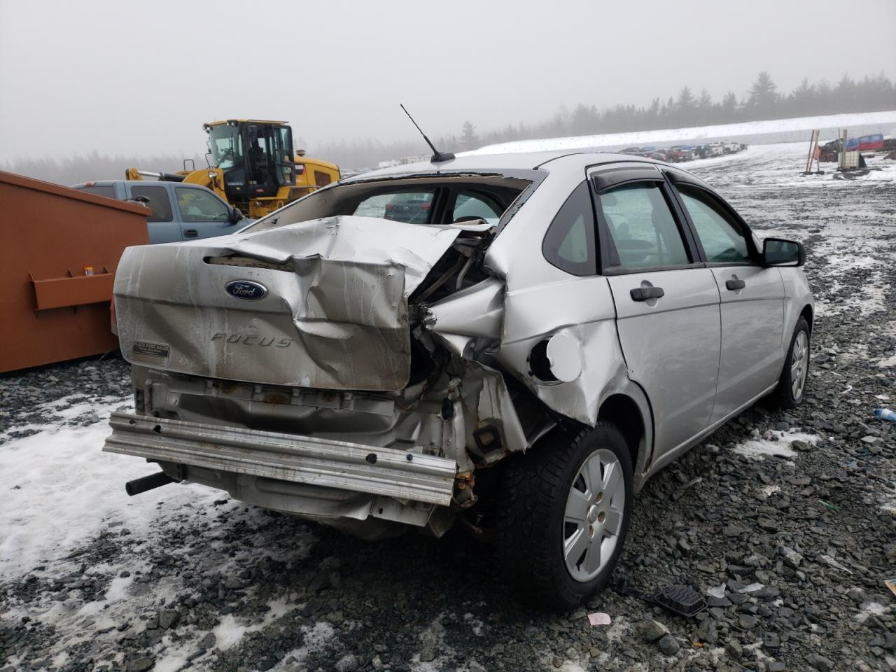 Photo 4 from auction – 2010 FORD FOCUS S with VIN 1FAHP3EN9AW215739