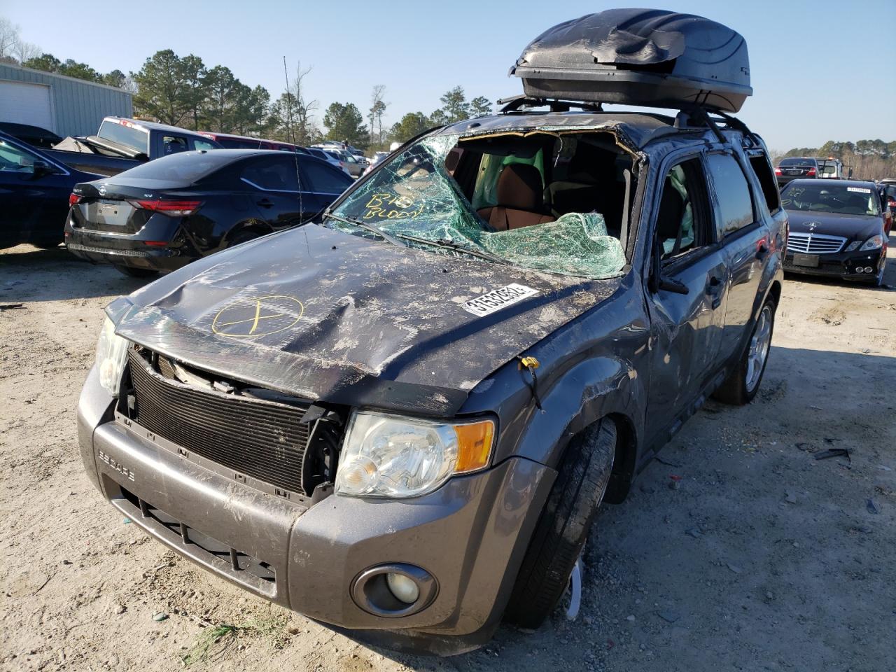 Photo 2 from auction – 2011 FORD ESCAPE XLT with VIN 1FMCU0D73BKB51183