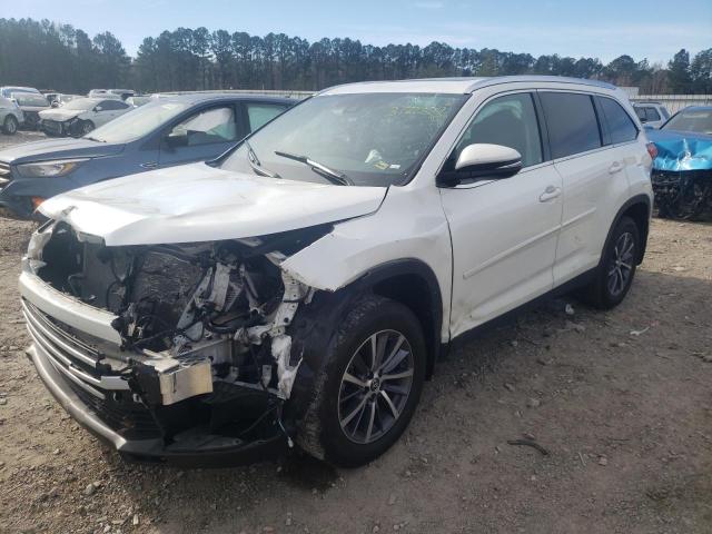 Photo 2 from auction – 2019 TOYOTA HIGHLANDER with VIN 5TDJZRFH9KS708940
