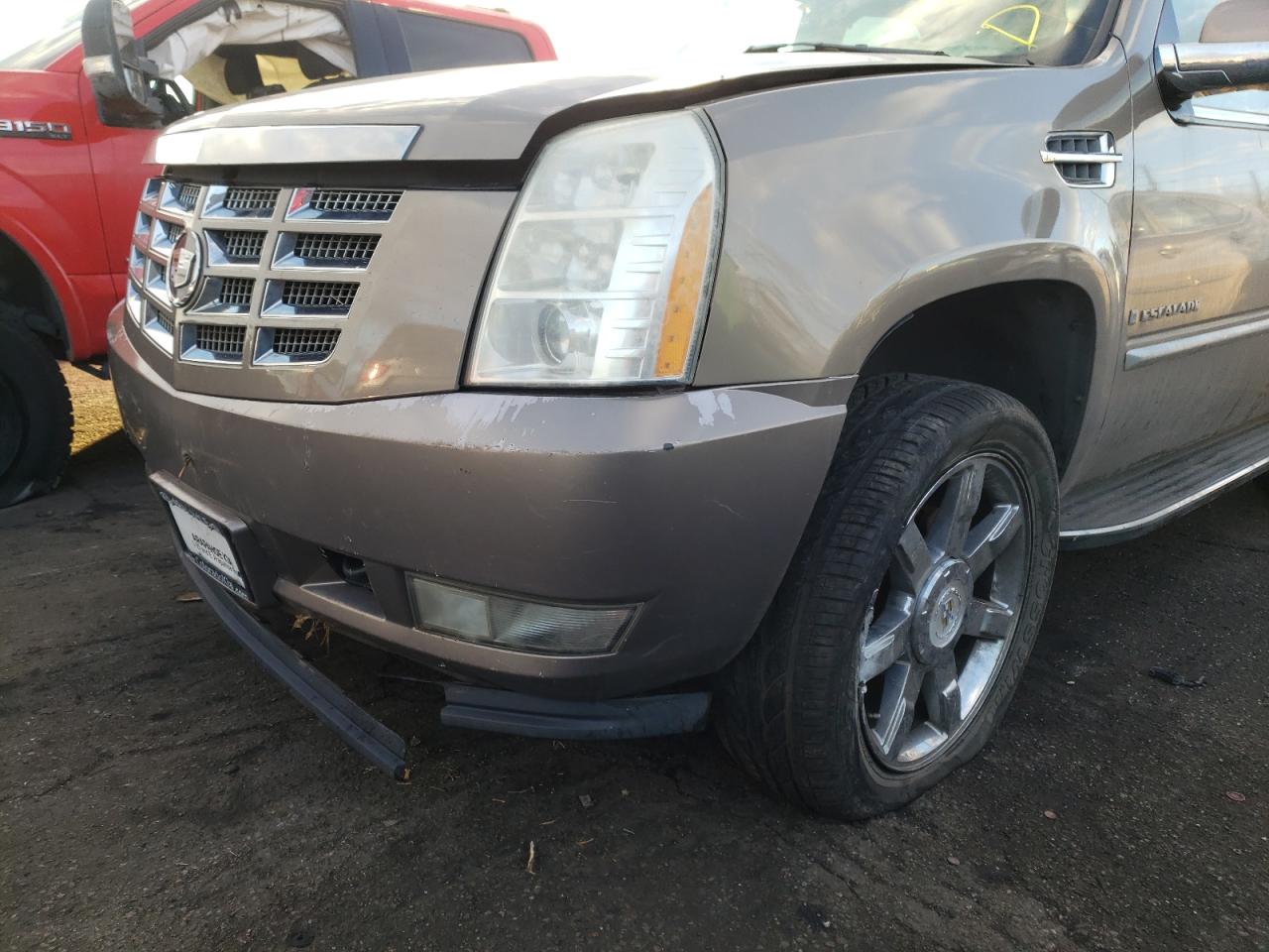 Photo 9 from auction – 2007 CADILLAC ESCALADE L with VIN 1GYFK63897R277450