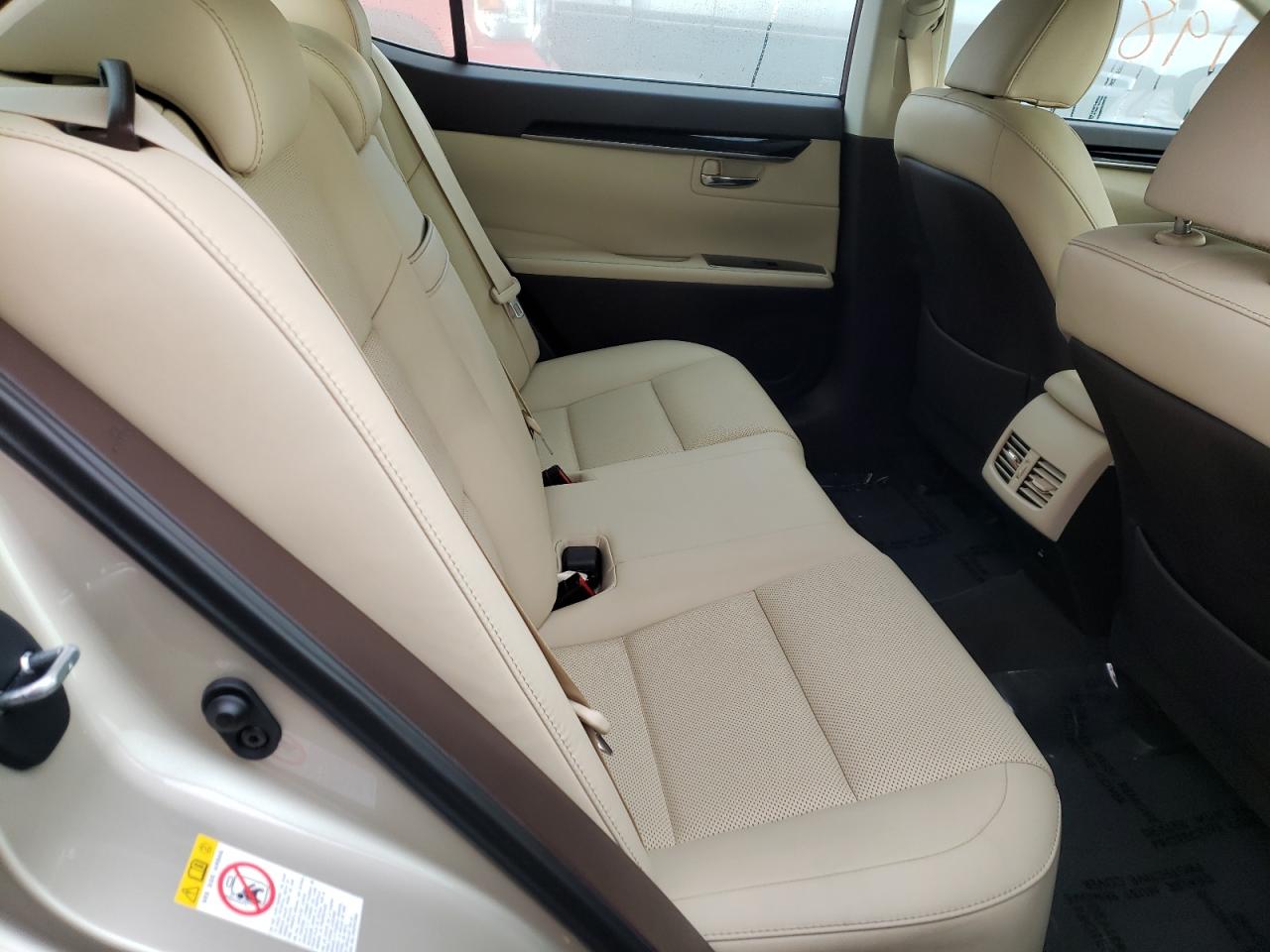 صورة رقم 6 من المزاد - 2017 LEXUS ES350 مع VIN 58ABK1GG9HU074697