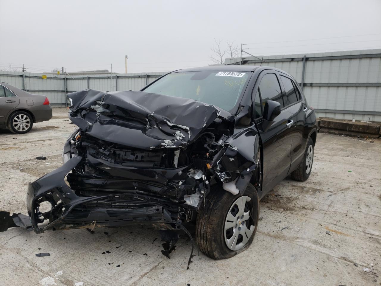 Photo 2 from auction – 2018 CHEVROLET TRAX LS with VIN 3GNCJKSB7JL290771