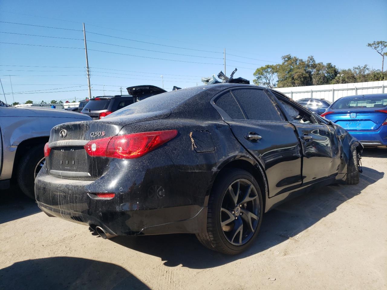 Photo 4 from auction – 2015 INFINITI Q50 BASE with VIN JN1BV7AP1FM340793