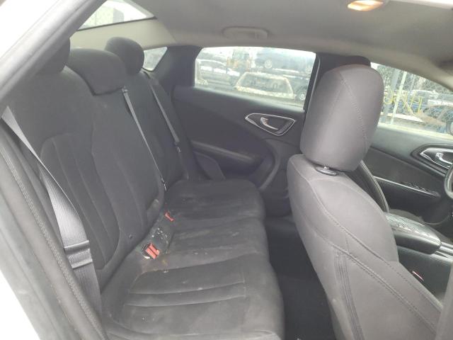 Photo 6 from auction – 2015 CHRYSLER 200 LIMITE with VIN 1C3CCCAB6FN623970