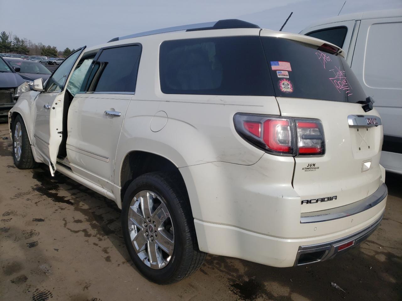 Photo 3 from auction – 2014 GMC ACADIA DEN with VIN 1GKKVTKD2EJ238885