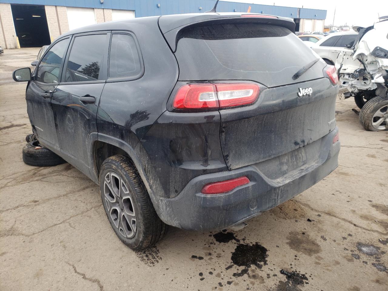 Photo 3 from auction – 2016 JEEP SPORT with VIN 1C4PJLAB4GW217216