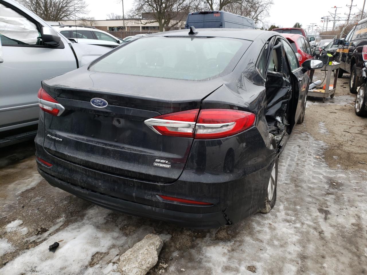 Photo 4 from auction – 2020 FORD FUSION SEL with VIN 3FA6P0MU0LR129692