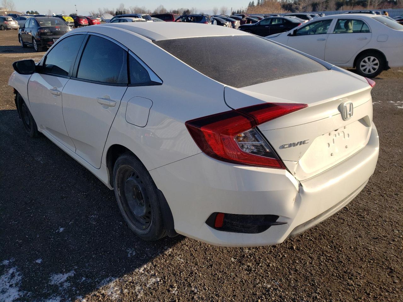 Photo 3 from auction – 2017 HONDA CIVIC LX with VIN 2HGFC2F59HH008767