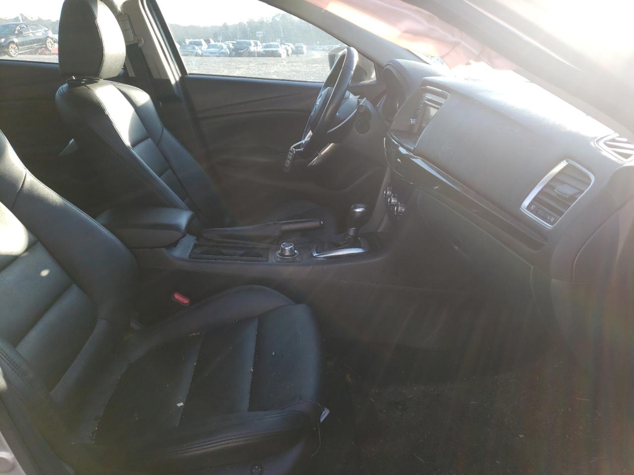 Photo 5 from auction – 2015 MAZDA 6 TOURING with VIN JM1GJ1V52F1217977