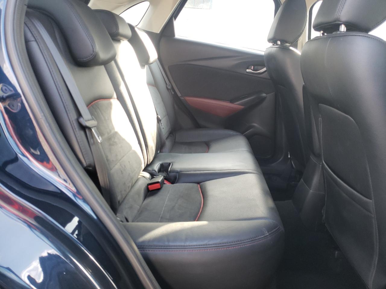 Foto 6 de la subasta – 2016 MAZDA CX-3 GRAND con VIN JM1DKBD79G0126401