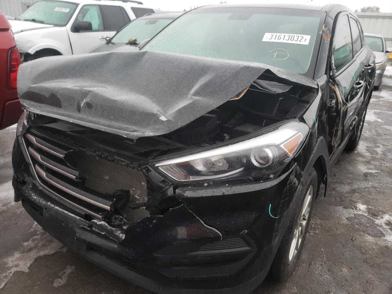 Photo 2 from auction – 2016 HYUNDAI TUCSON SE with VIN KM8J23A49GU253043