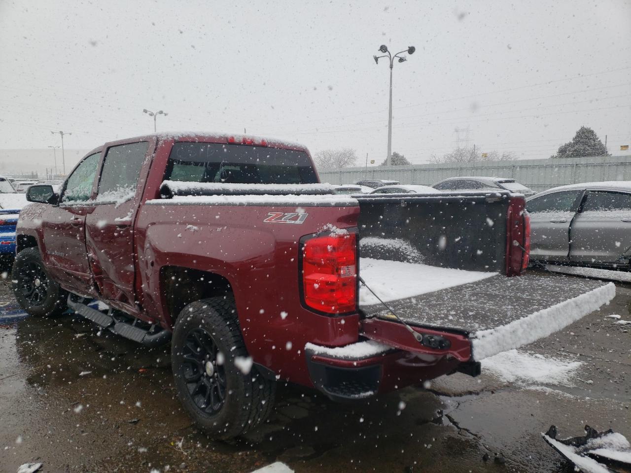 Photo 3 from auction – 2016 CHEVROLET SILVERADO with VIN 3GCUKREC9GG173606