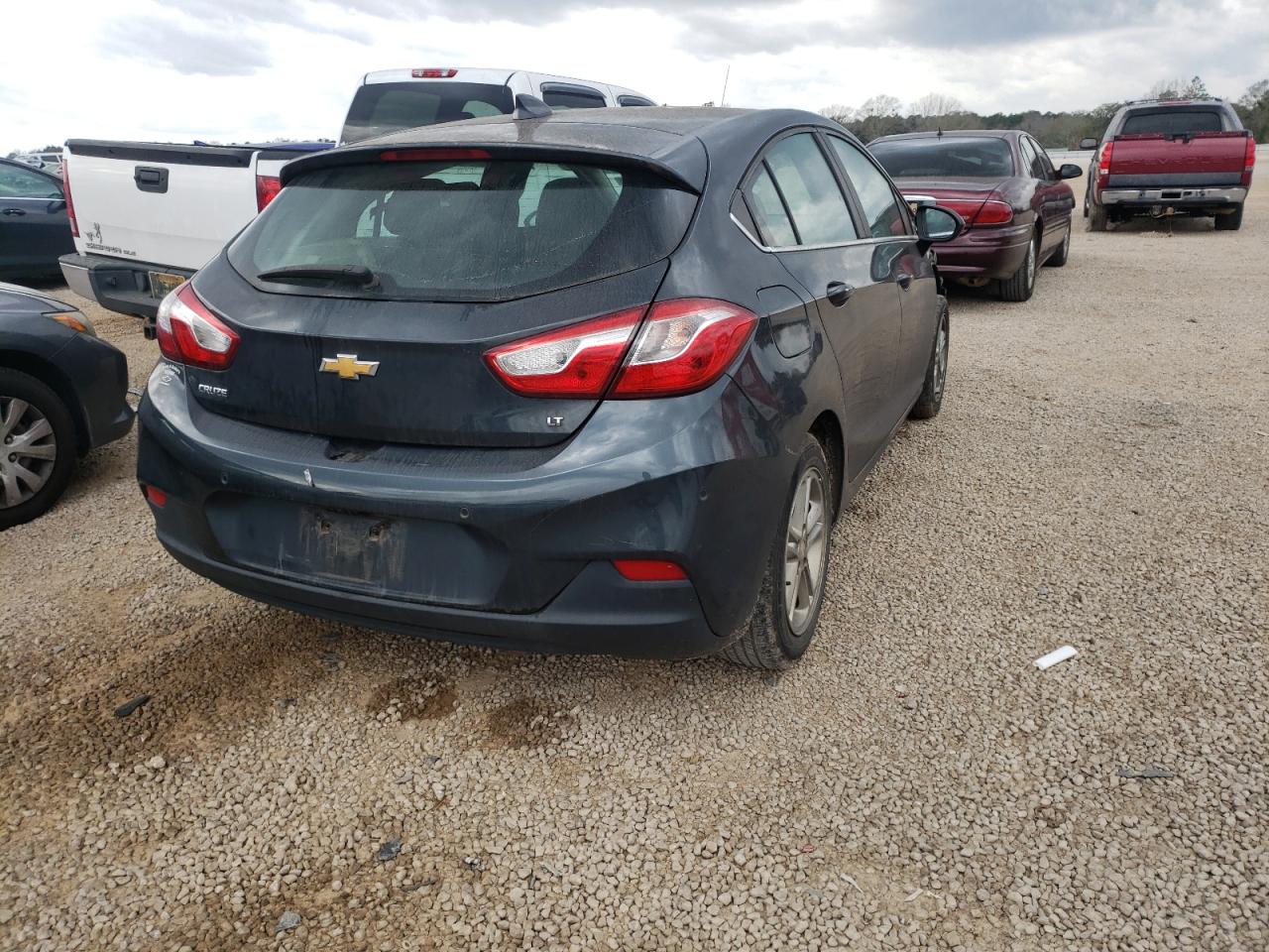 Photo 4 from auction – 2017 CHEVROLET CRUZE LT with VIN 3G1BE6SM7HS566487
