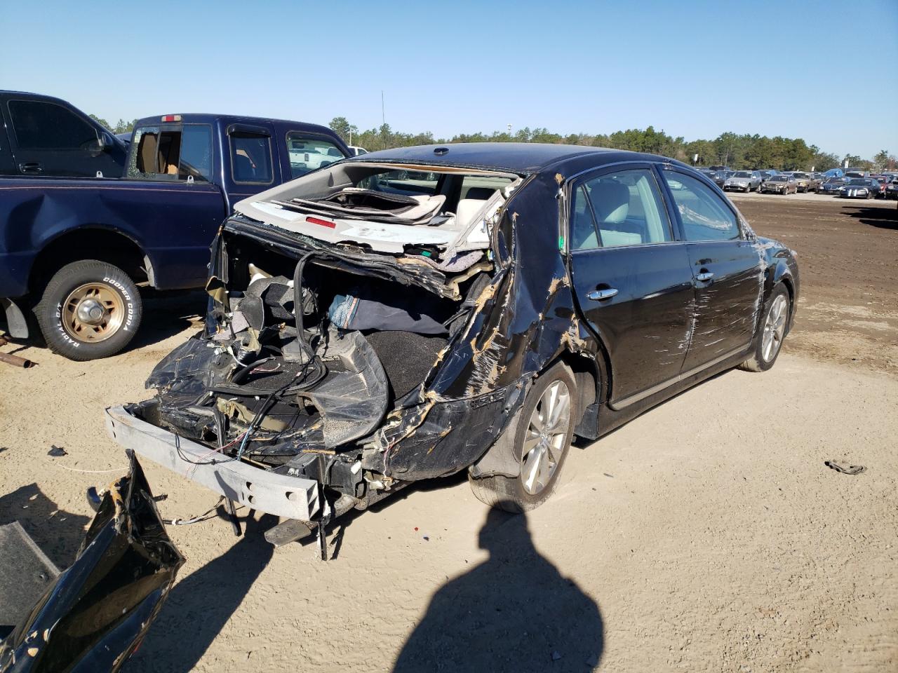 Photo 4 from auction – 2012 TOYOTA AVALON BAS with VIN 4T1BK3DB6CU463432
