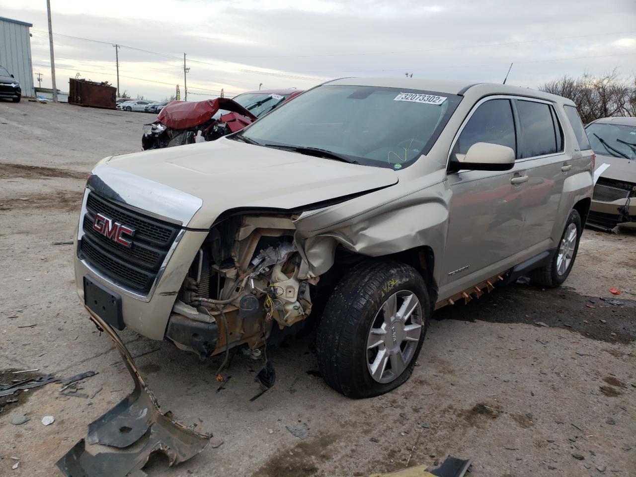 Photo 2 from auction – 2011 GMC TERRAIN SL with VIN 2CTALMEC6B6357784