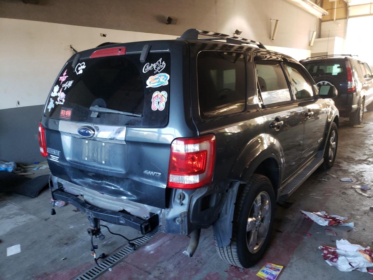 Photo 4 from auction – 2008 FORD ESCAPE LIM with VIN 1FMCU94198KD42082