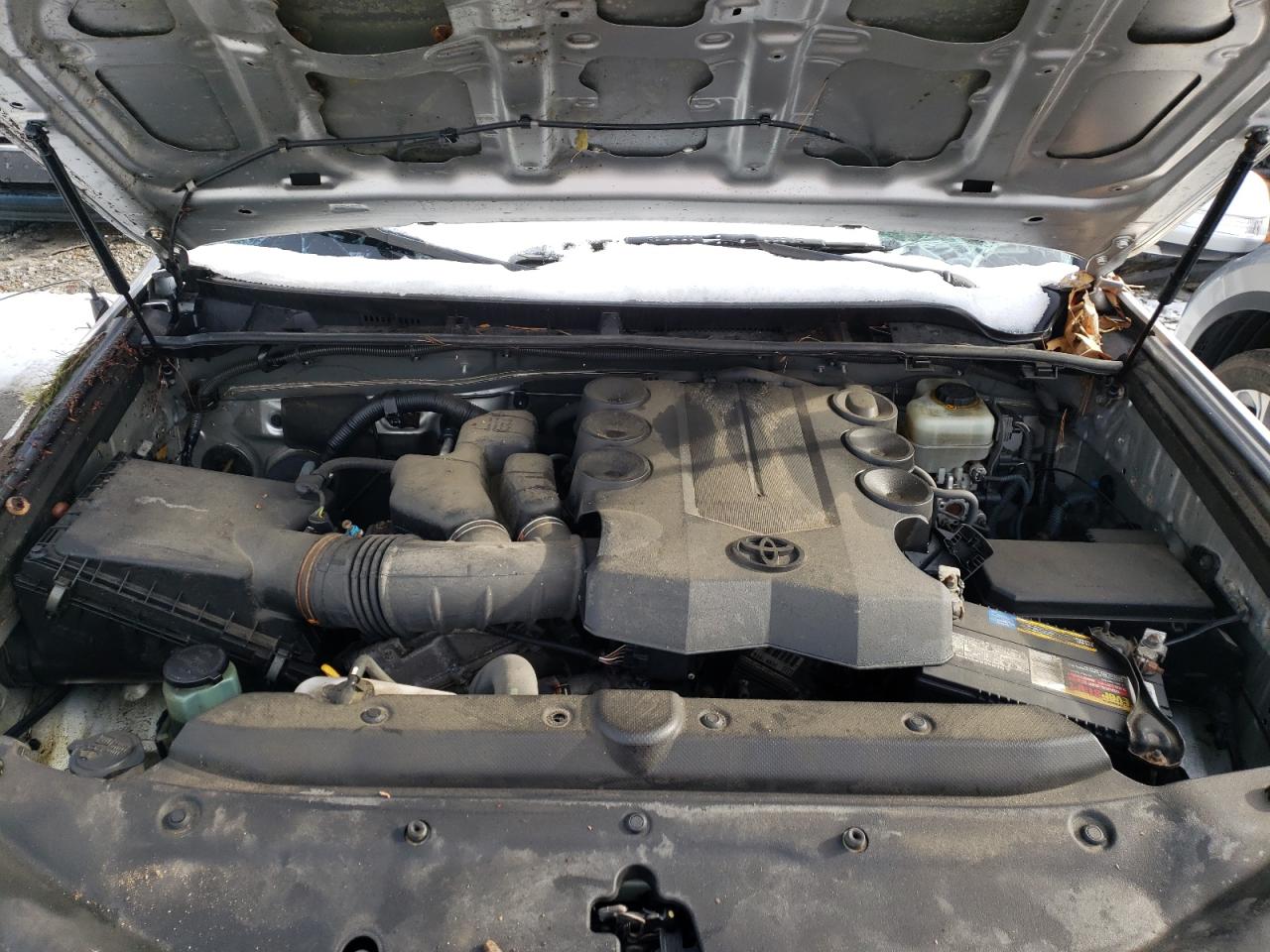 Photo 7 from auction – 2010 TOYOTA 4RUNNER SR with VIN JTEBU5JRXA5026029