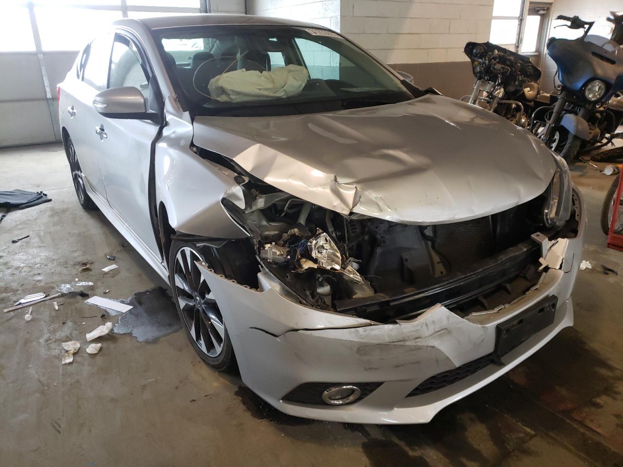 Photo 9 from auction – 2016 NISSAN SENTRA S with VIN 3N1AB7AP4GY280401
