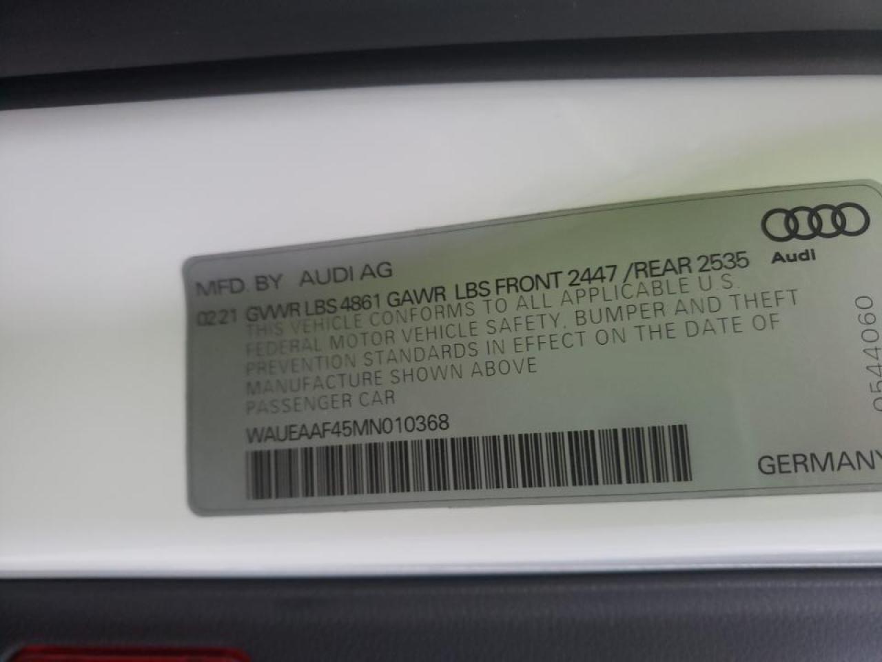 Photo 10 from auction – 2021 AUDI A4 PREMIUM with VIN WAUEAAF45MN010368