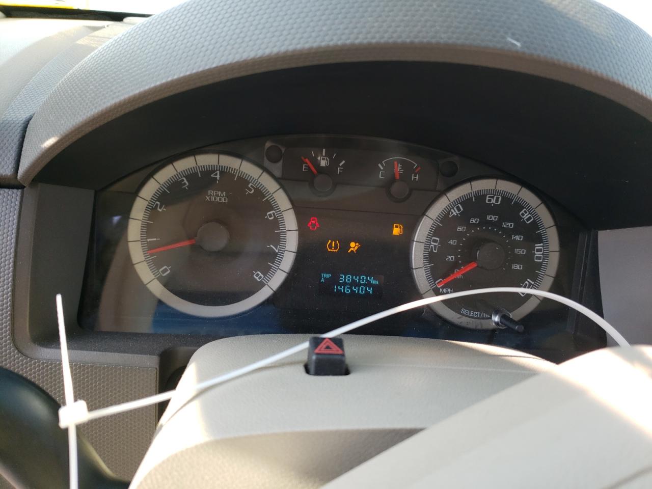 Photo 8 from auction – 2008 FORD ESCAPE XLS with VIN 1FMCU02Z88KE60533
