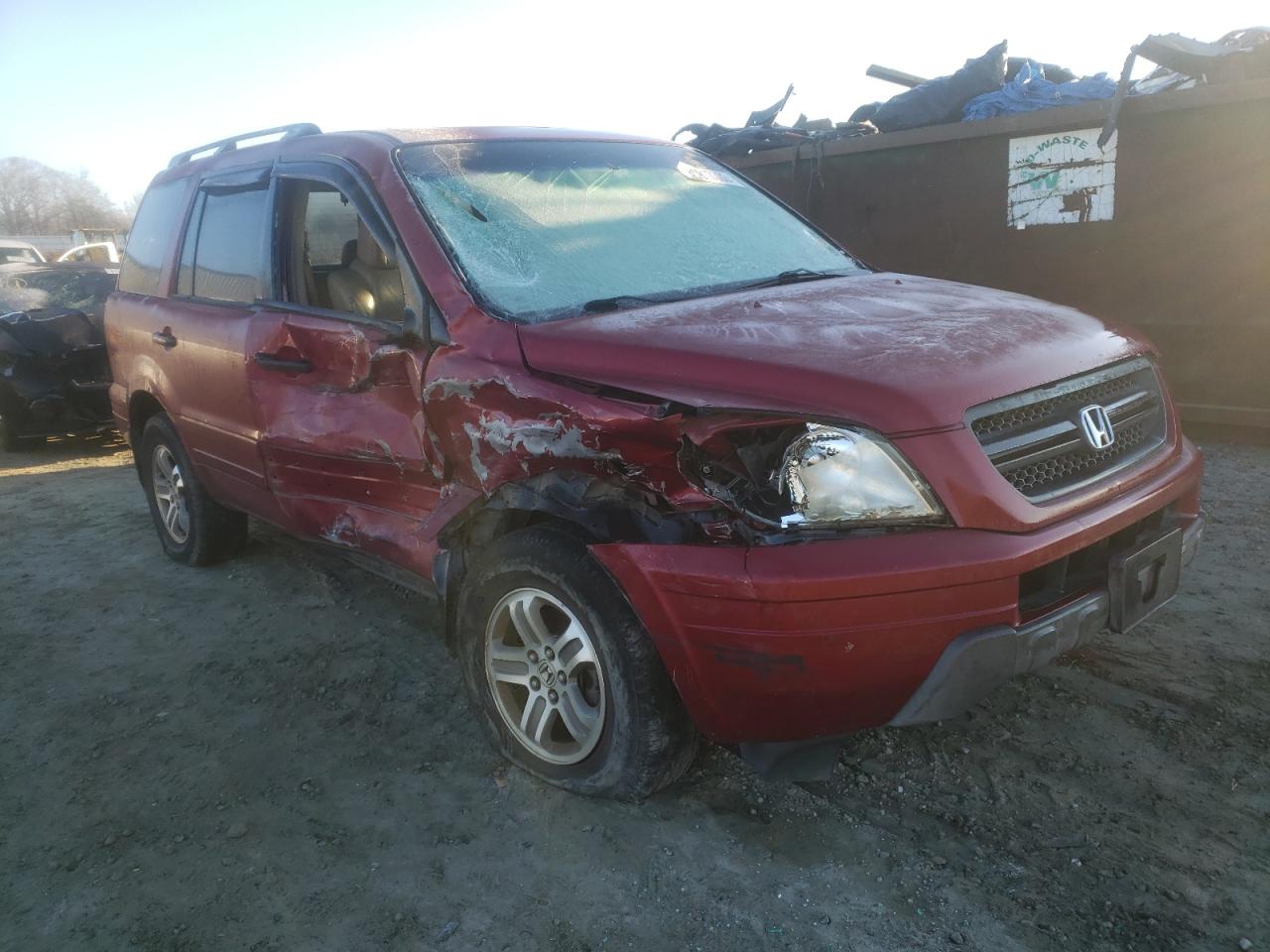 HONDA PILOT EXL 2005 with VIN 5FNYF18525B049216 - Photo from auction