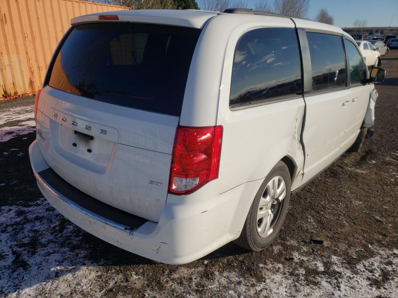 Photo 4 from auction – 2015 DODGE GRAND CARA with VIN 2C4RDGBG4FR701122