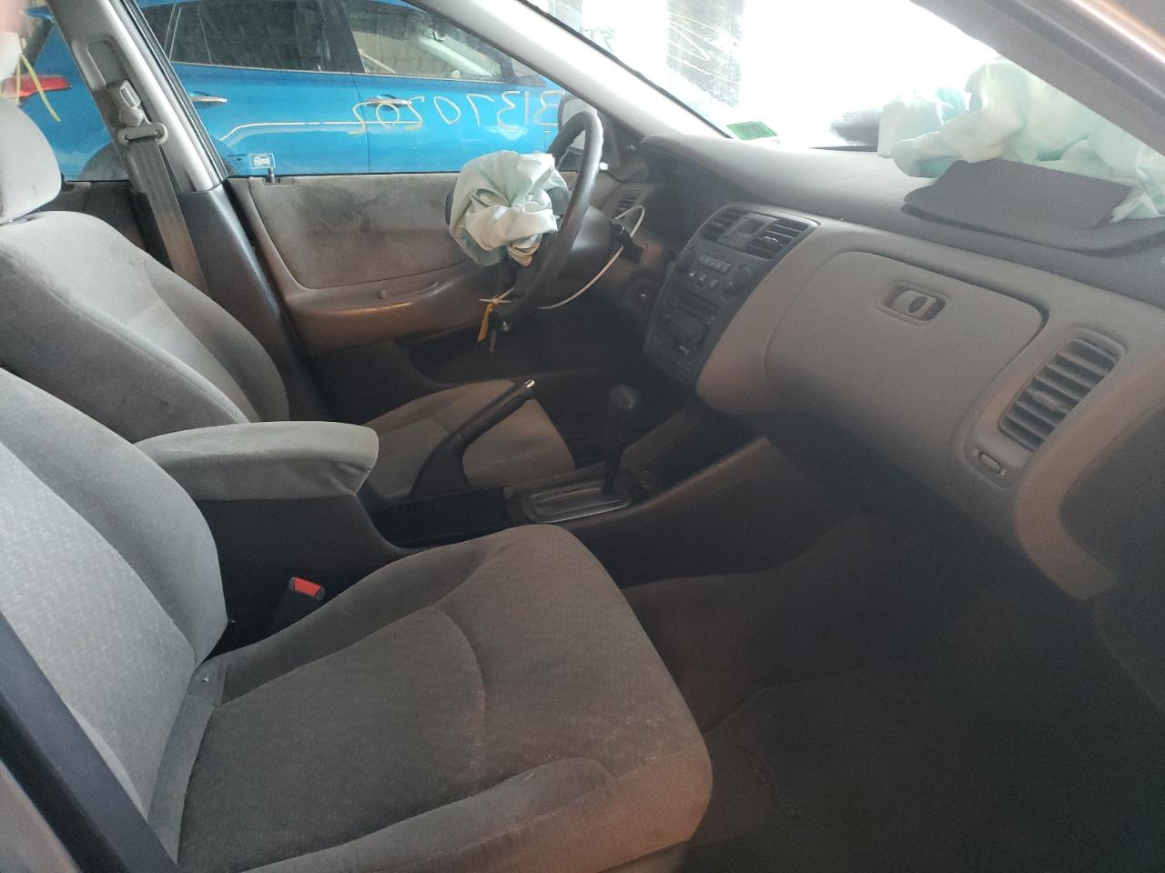 Photo 5 from auction – 2001 HONDA ACCORD VAL with VIN 1HGCF86631A048952
