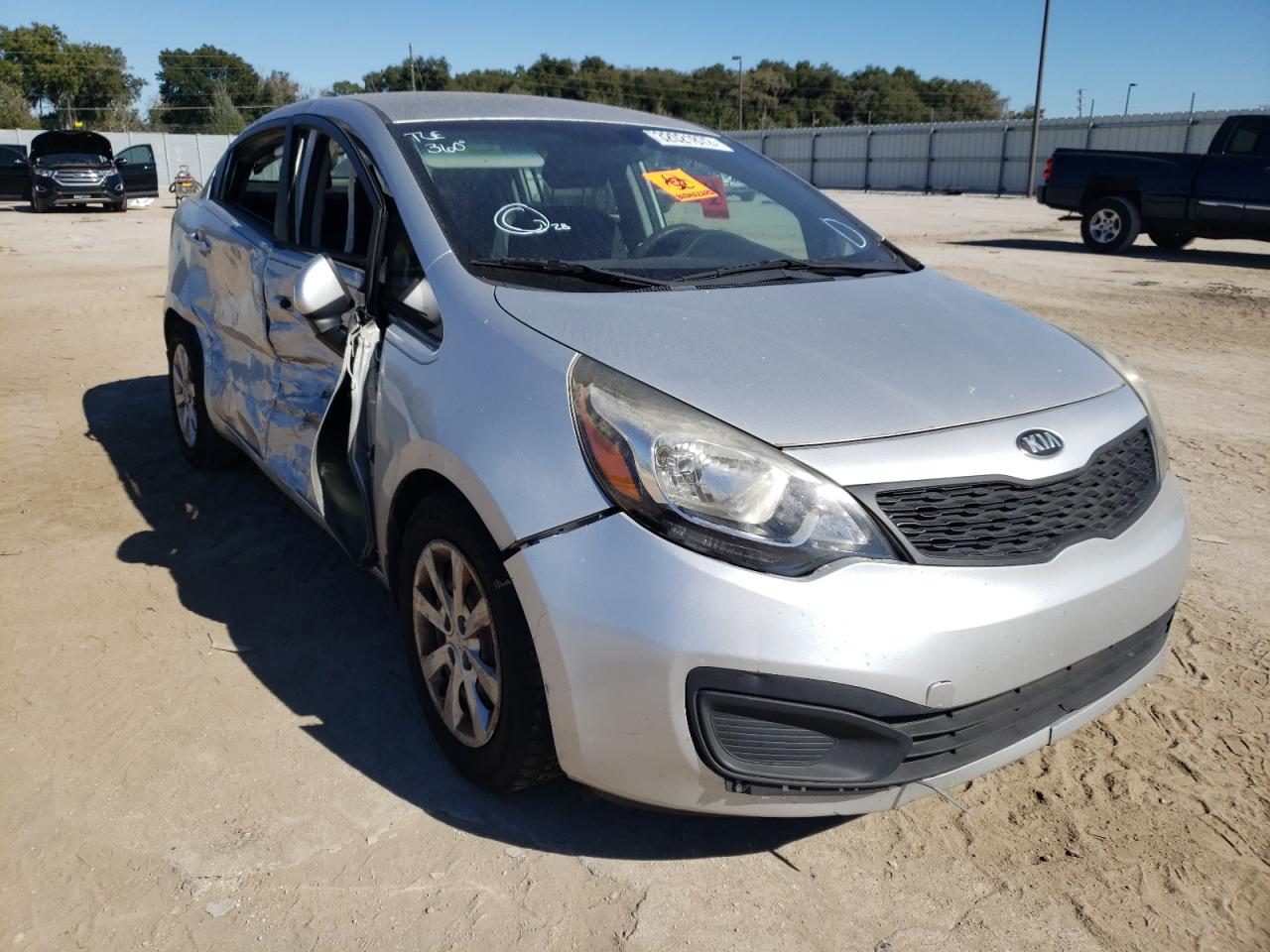 KIA RIO LX 2013 with VIN KNADM4A32D6236560 - Photo from auction