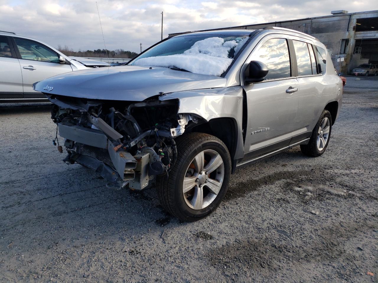 Photo 2 from auction – 2015 JEEP COMPASS SP with VIN 1C4NJDBB0FD108256
