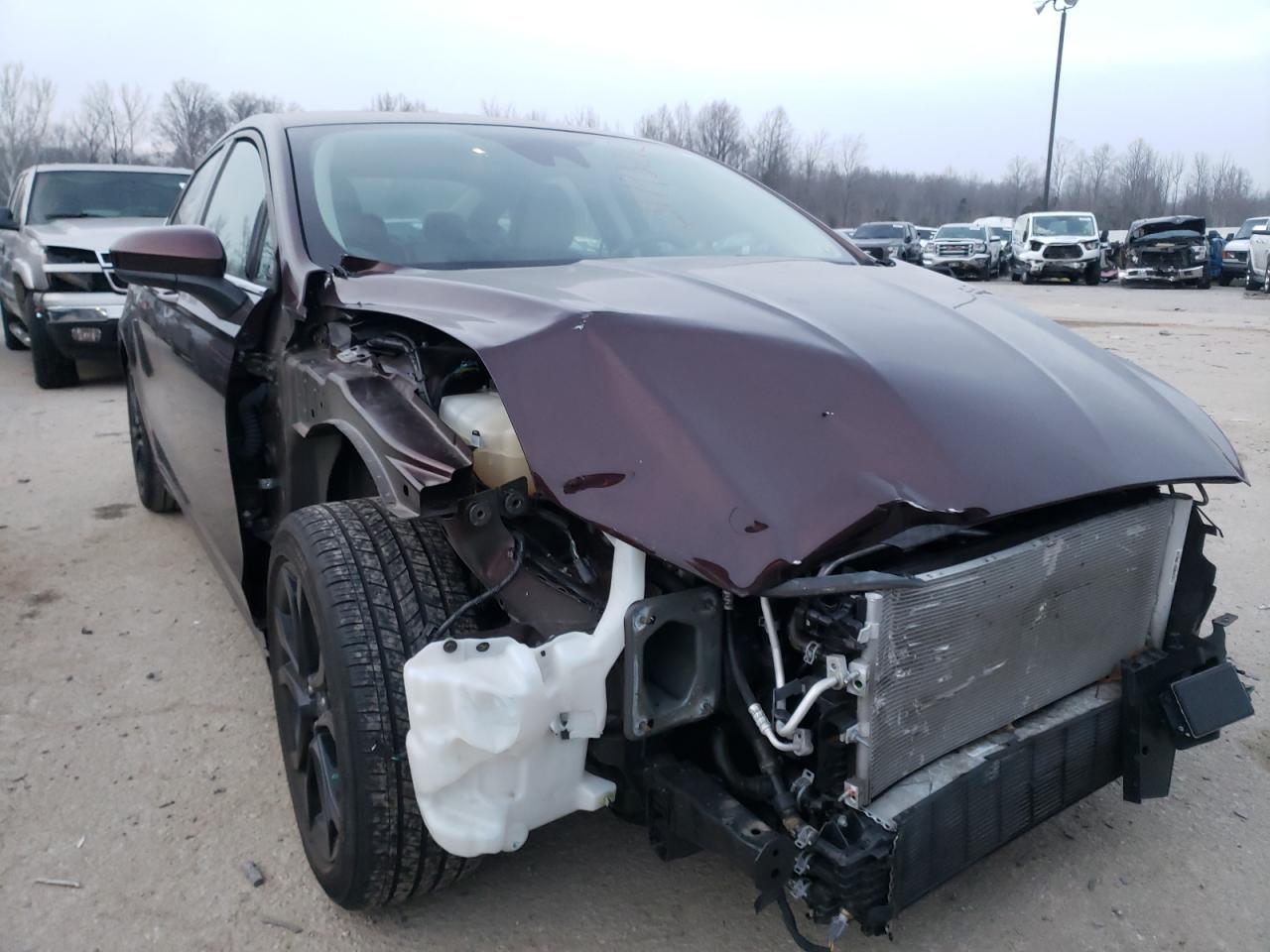 Photo 9 from auction – 2019 FORD FUSION SE with VIN 3FA6P0HD8KR247370