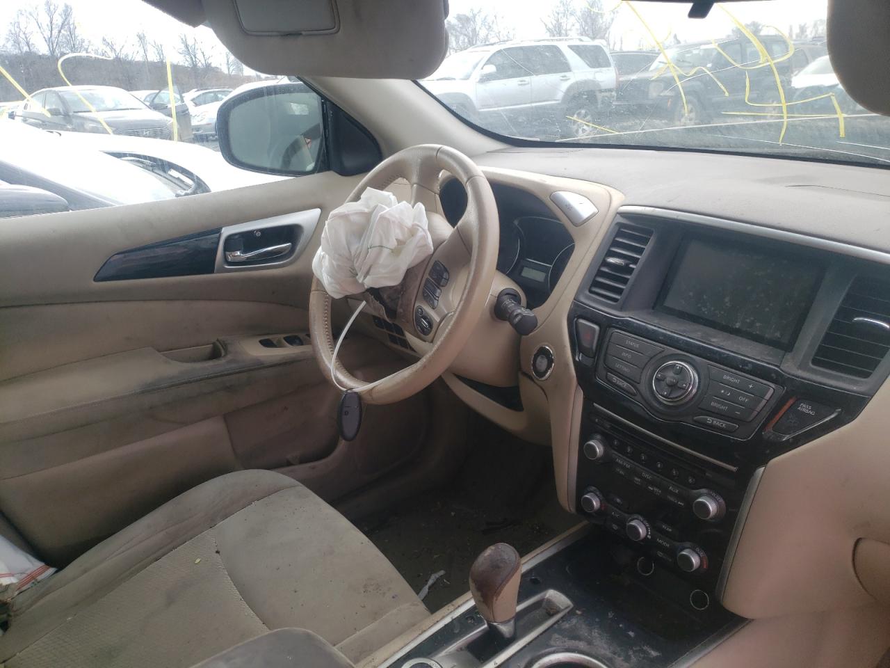Photo 5 from auction – 2013 NISSAN PATHFINDER with VIN 5N1AR2MM2DC686092